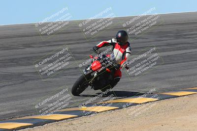 media/Mar-24-2025-Moto Forza (Mon) [[57ce5c5cff]]/3-Beginner Group/Session 2 Bowl/